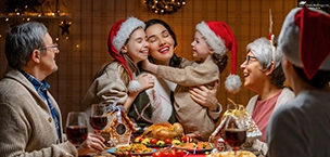 Cruise_Holidays family Christmas Enjoy