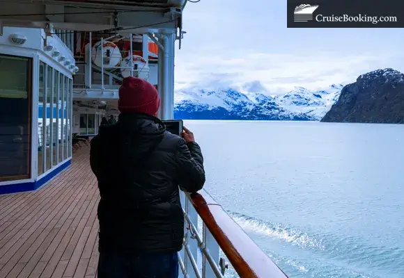 Glacier Bay National Park, Alaska, cruise ship