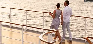 First_Time_Cruisers Couple Walking On Cruise