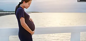 Pregnant woman on cruise