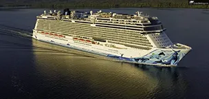 Middle of the seas Norwegian cruise
