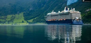 Holland_America_Cruise Zuiderdam Cruise Ship