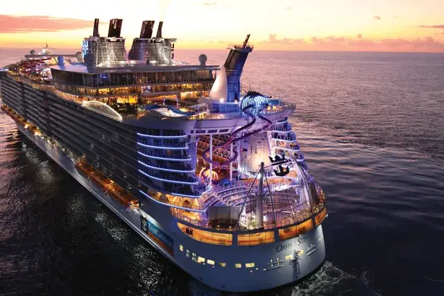Oasis of the Seas Cruise Ship