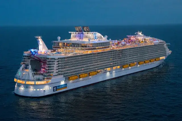 Symphony of the Seas Cruise Ship