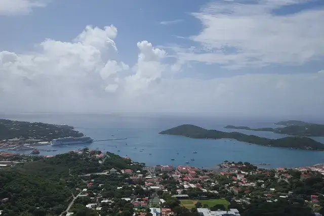 The islands of Usvi, St. Thomas and Charlotte Amalie