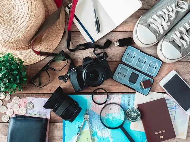 The travel kit is displayed on a table