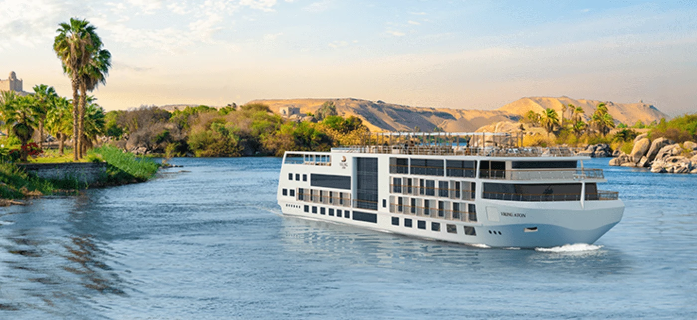 Ocean Cruise Ships