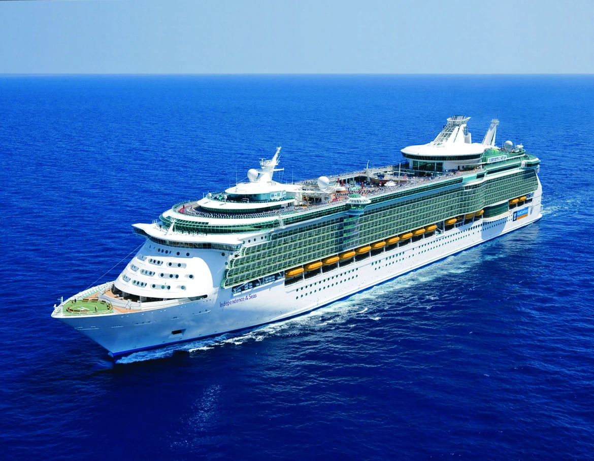 Ocean Cruise Ships