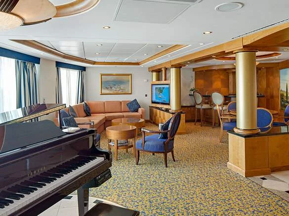 RCI Brilliance Of The Seas Royal Suite