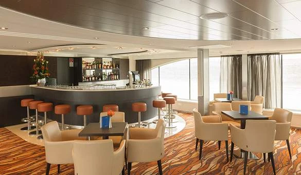 Avalon Waterways Avalon Artistry II Interior Panorama Lounge Bar
