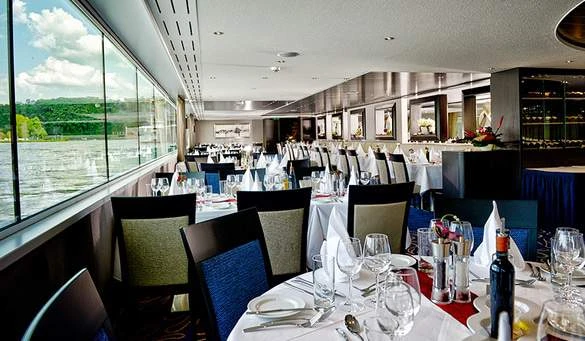 Avalon Waterways Avalon Expression Interior  Diningroom