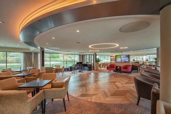 Avalon Waterways Avalon View Panorama Lounge