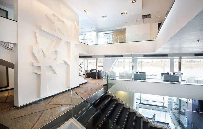 Avalon Waterways MS Farah Atrium