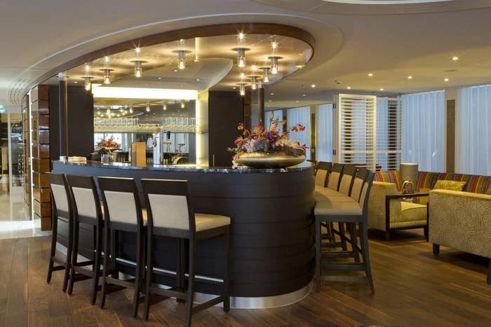 AmaWaterways AmaSerena AmaSonata AmaReina AmaPrima AmaCerto Interior Lounge Bar