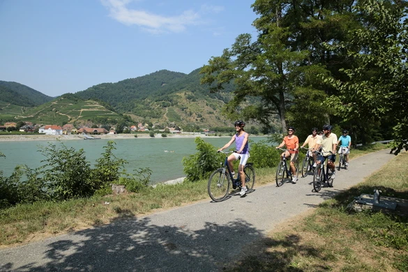 AmaWaterways AmaLea Exterior Bicycles