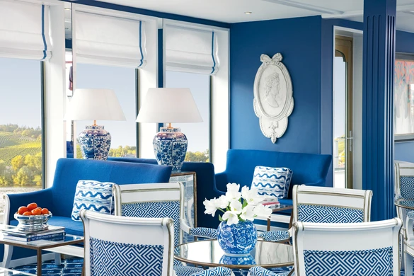 UNIWORLD Boutique River Cruises River Queen Interior Lounge 2