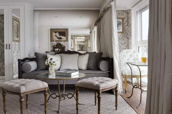 UNIWORLD Boutique River Cruises SS Catherine Accommodaion Royal Suite Living Room