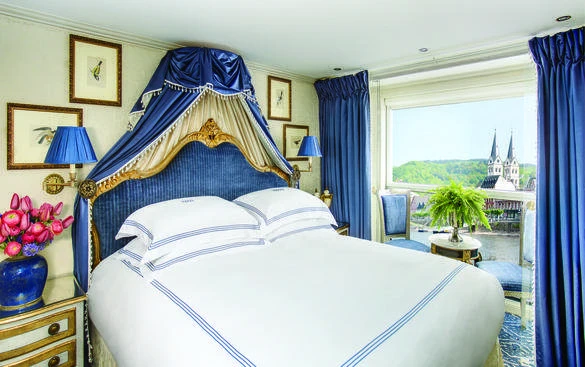 UNIWORLD Boutique River Cruises SS Maria Theresa Accommodation Category 1 Stateroom
