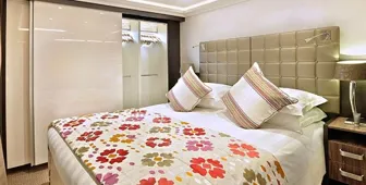 Signature Suites