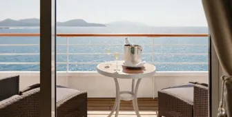 Crystal Penthouse Suite