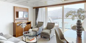 Seven Seas Suite