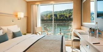 Deluxe Stateroom
