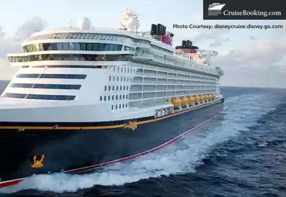 The Disney Dream crosses the Atlantic before it debuts in Europe