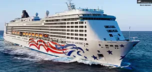 Pride of America Delayed by Hurricane Lala as Honolulu Port Closes